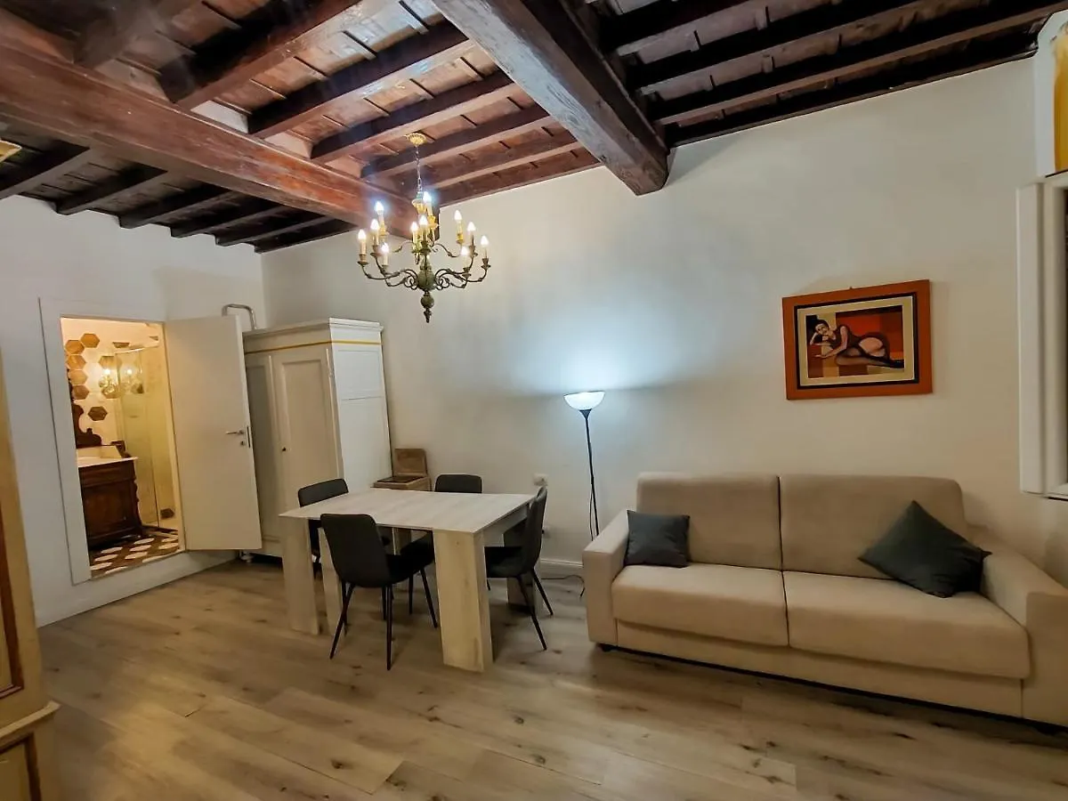 Apartment Florencia